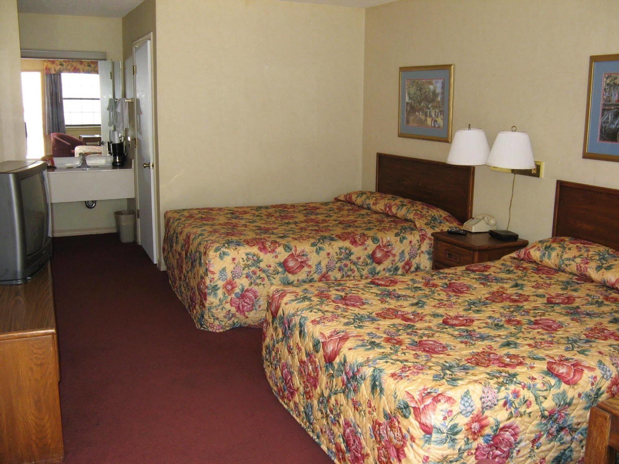 Swiss Village Inn Eureka Springs Kamer foto