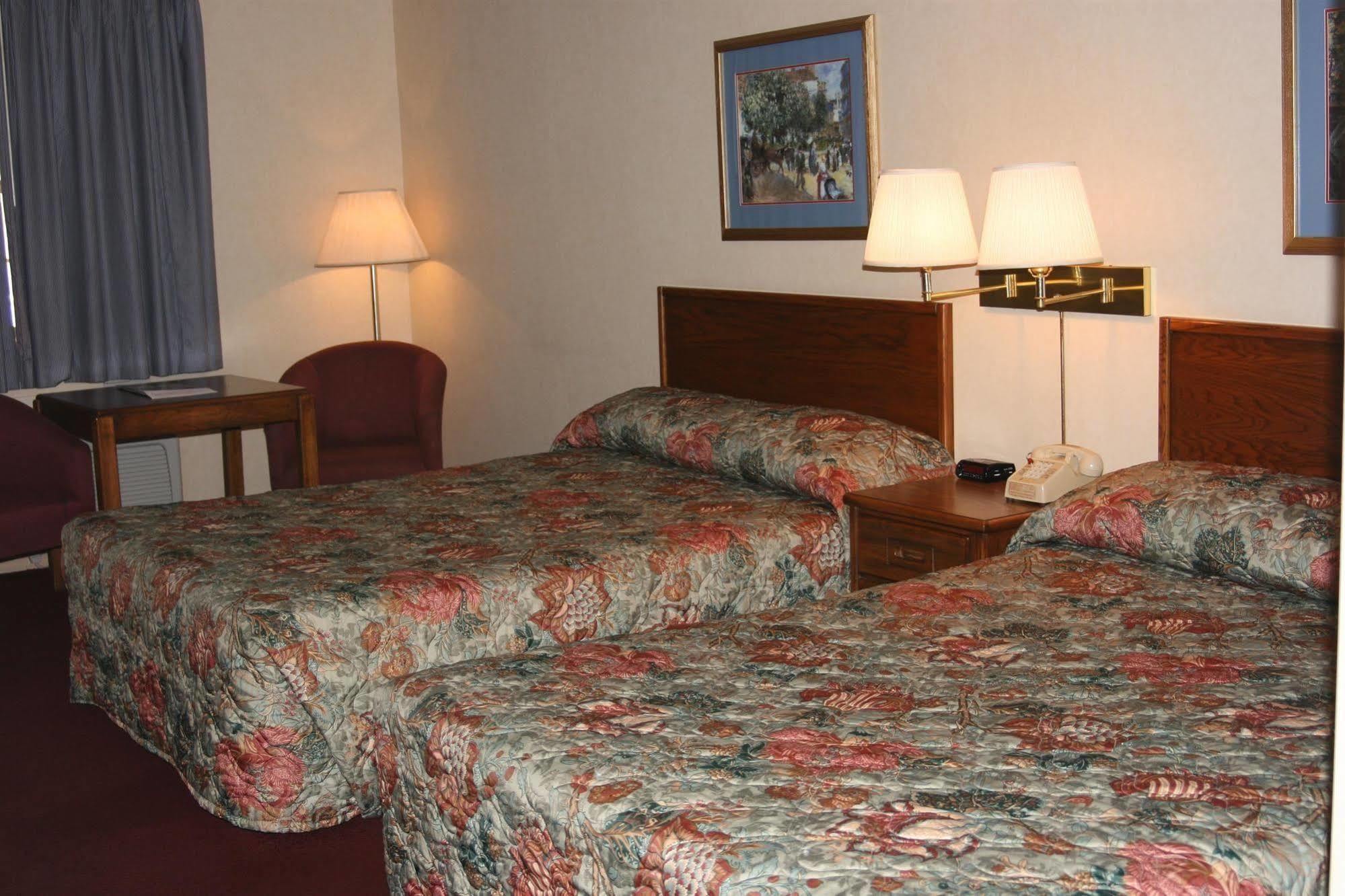 Swiss Village Inn Eureka Springs Kamer foto